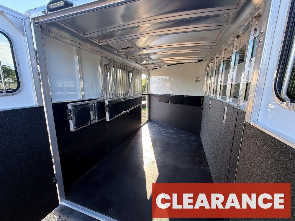 Sundowner 3 Horse Super Sport - Silver - Feed Door and Window - 3 Horse - Horse Trailers - Stryker Dealership Group