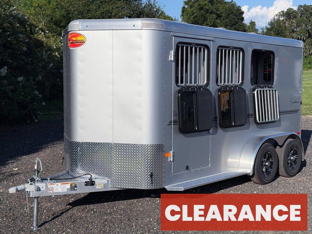 Sundowner 3 Horse Super Sport - Silver - Feed Door and Window - 3 Horse - Horse Trailers - Stryker Dealership Group