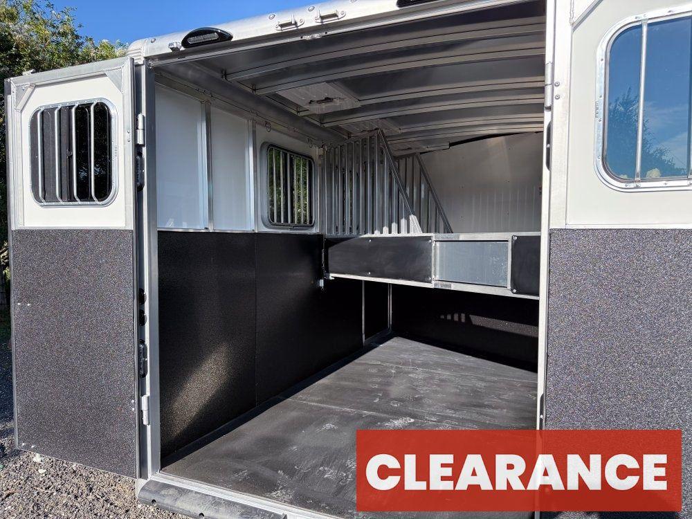 Sundowner 3 Horse Super Sport - Silver - Feed Door and Window - 3 Horse - Horse Trailers - Stryker Dealership Group