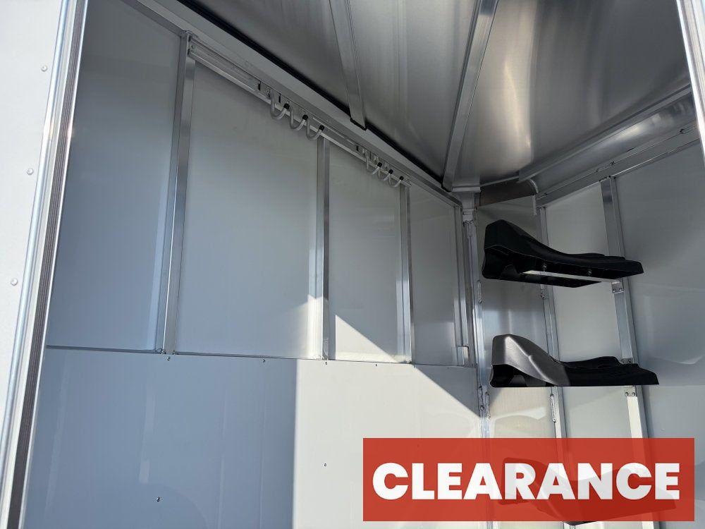 Sundowner 3 Horse Super Sport - Silver - Feed Door and Window - 3 Horse - Horse Trailers - Stryker Dealership Group