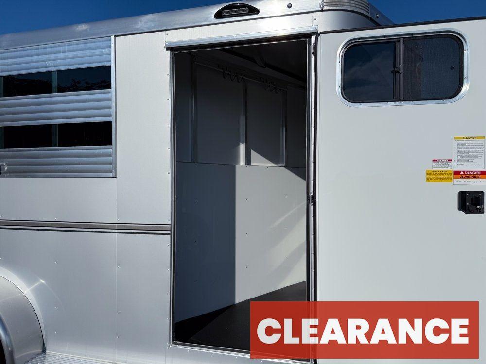Sundowner 3 Horse Super Sport - Silver - Feed Door and Window - 3 Horse - Horse Trailers - Stryker Dealership Group