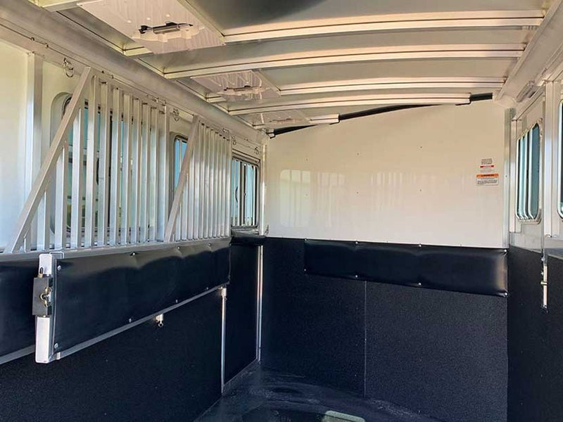 Super Sport Bumper Pull Horse Trailer - Stryker Dealership Group